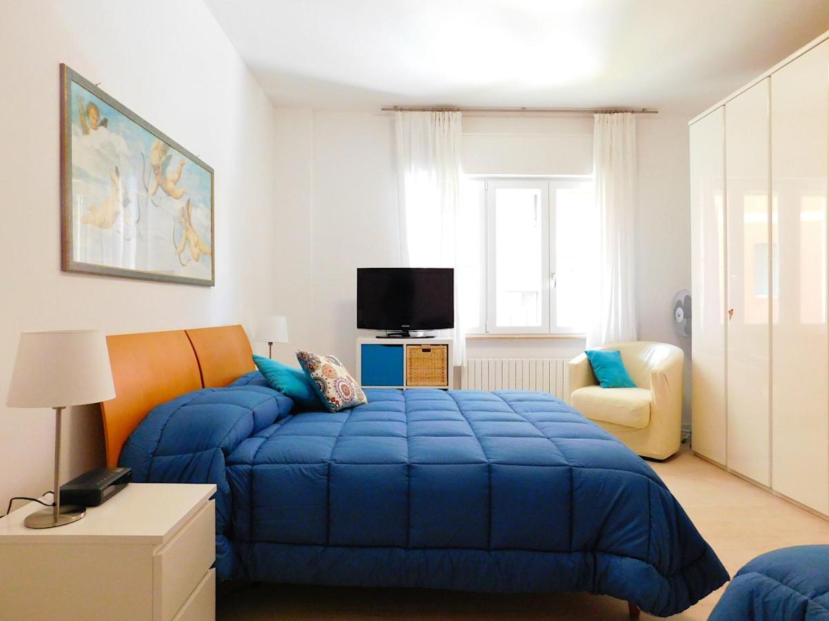Fantastico Appartamento In Centro, Levanto Buitenkant foto